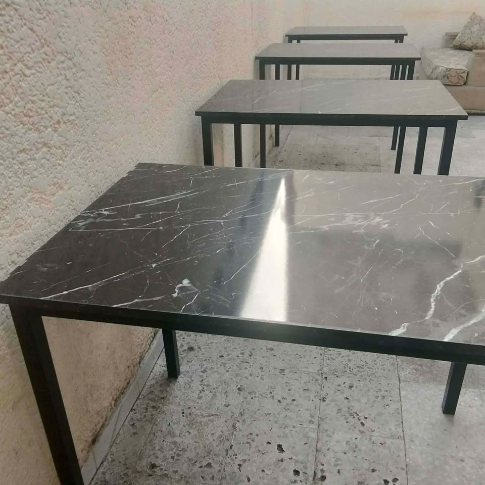 Table pour restaurant sans chaises Livraison gratuite — miniature 3