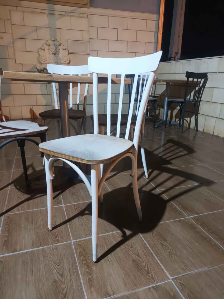 Chaises Café