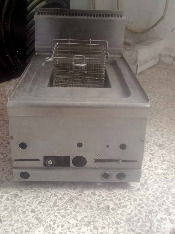 friteuse mbm profesionel 8L — miniature 2