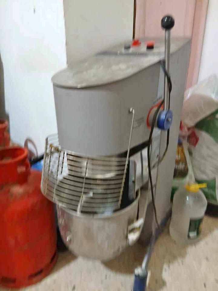 Pétrin inportee 20 litre