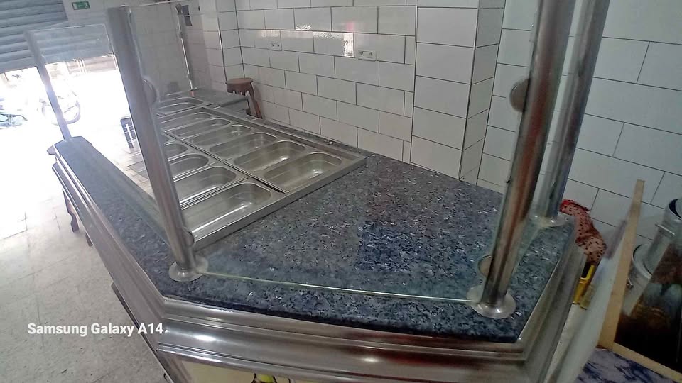 Comptoir  inox 2metre 12bacs