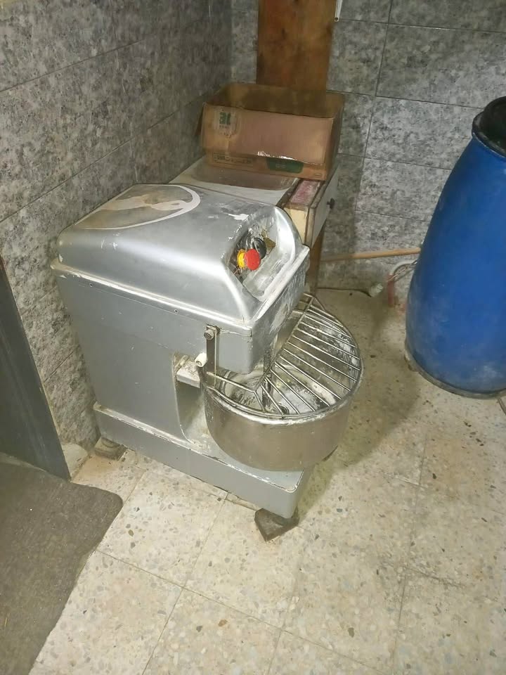 Pétrin 10 kilou 220 volt