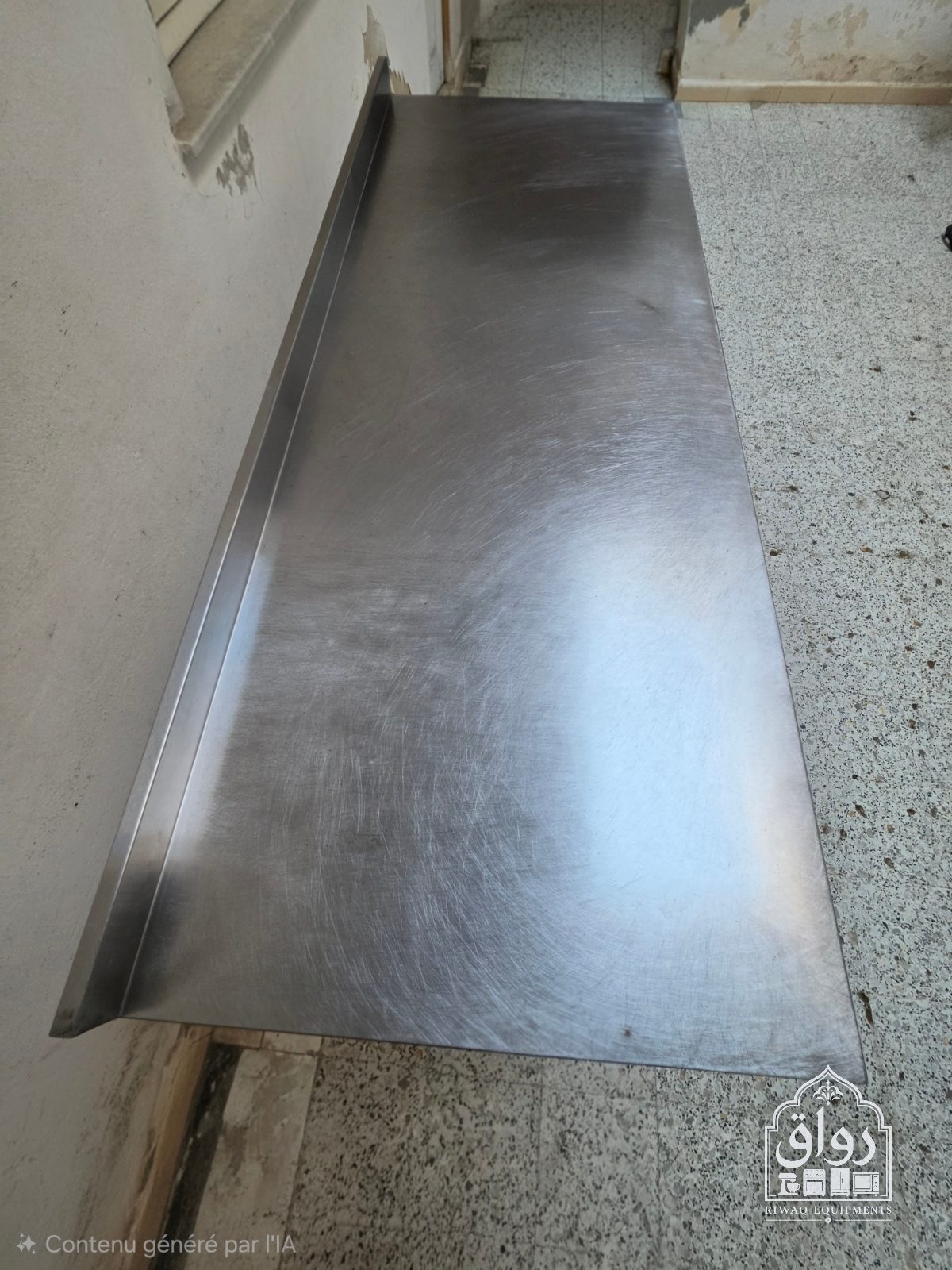 💥table de travail inox alimentaire 💥 💥2m/70cm💥 ✅️on bonne état ✅️ ☎️27881466☎️ — miniature 2