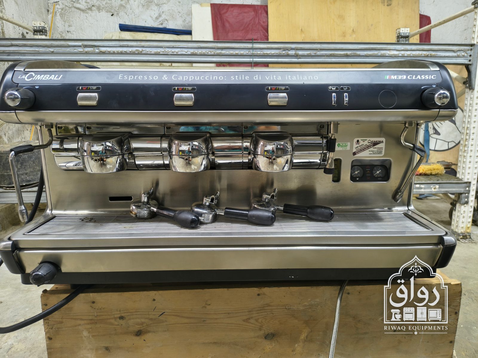 La cimbali m39 🇮🇹 3 groupes importée d Italie 🇮🇹 — miniature 3
